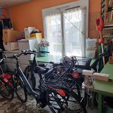 Tuileries Couette-café Grandson