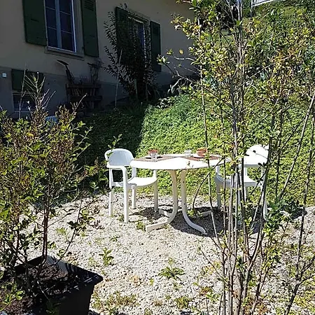 Bed and breakfast Tuileries 3*