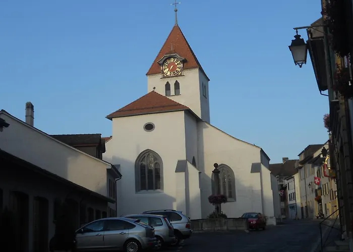 Tuileries Nocleg ze śniadaniem