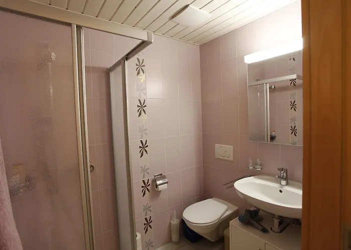 Tuileries Bed & Breakfast 3*