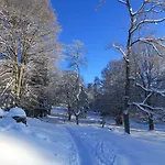 Tuileries Frühstückspension 3*